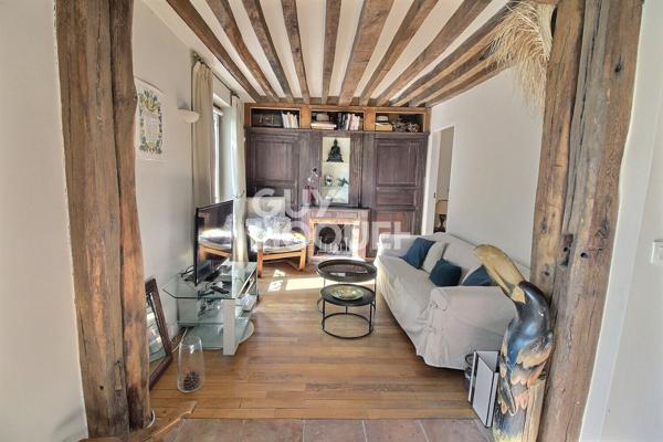 NOUVEAU À vendre : Appartement 2 pièces refait à neuf à Puteaux
