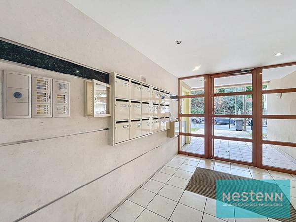 Acheter - Appartement 2 pièces Seine-Saint-Denis - 1 chambres - Balcon - 30 mn gare du Nord - RER B - Secteur calme - Parking en sous-sol - DPE C