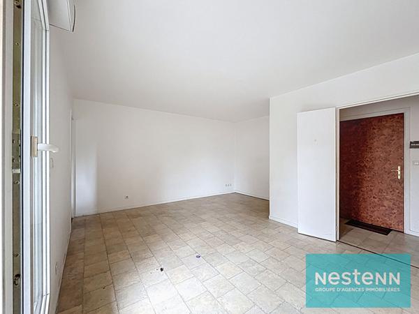 Acheter - Appartement 2 pièces Seine-Saint-Denis - 1 chambres - Balcon - 30 mn gare du Nord - RER B - Secteur calme - Parking en sous-sol - DPE C