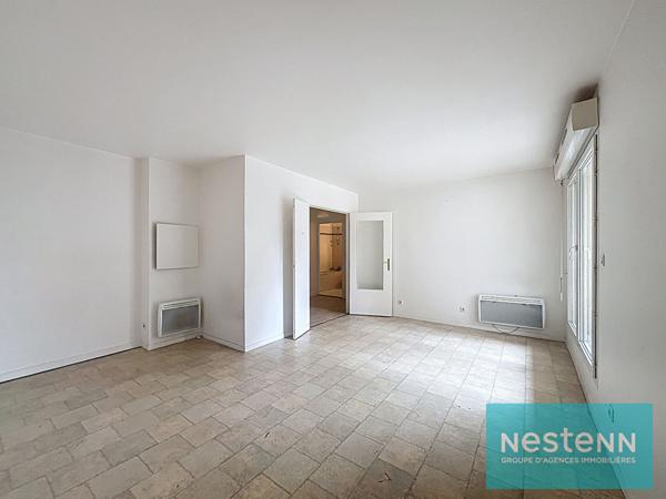 Acheter - Appartement 2 pièces Seine-Saint-Denis - 1 chambres - Balcon - 30 mn gare du Nord - RER B - Secteur calme - Parking en sous-sol - DPE C
