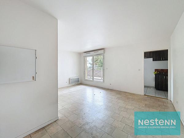 Acheter - Appartement 2 pièces Seine-Saint-Denis - 1 chambres - Balcon - 30 mn gare du Nord - RER B - Secteur calme - Parking en sous-sol - DPE C