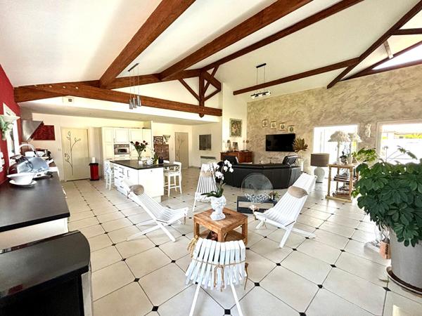 Maison  8 pièces 270 m2 proche Saint Paul Les Dax