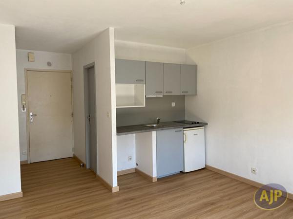Location appartement Blain : 375 € - AJP Immobilier Blain
