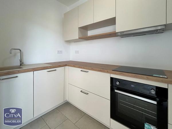 Maison à vendre 6 pièces 157m² Châteauroux (36000)