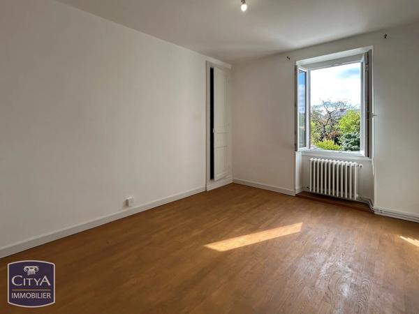 Maison à vendre 6 pièces 157m² Châteauroux (36000)