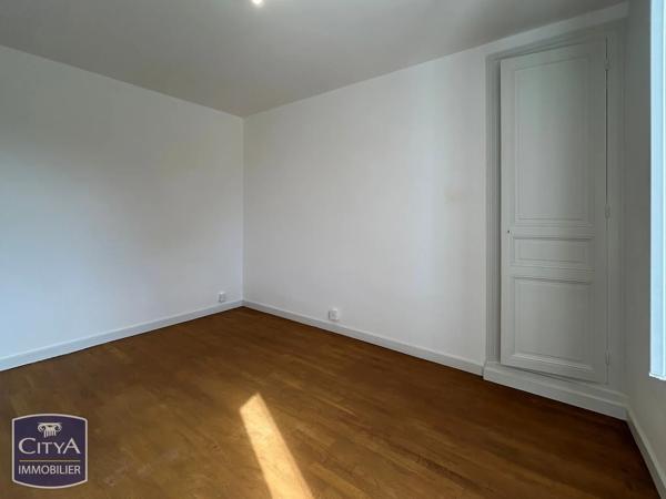 Maison à vendre 6 pièces 157m² Châteauroux (36000)
