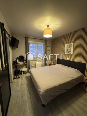 3 chambres, grand garage, terrain clos