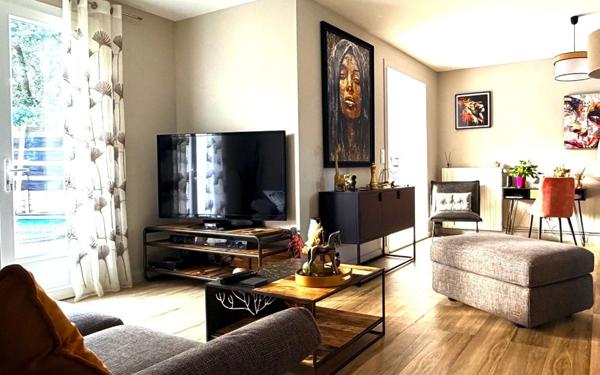 Maison à vendre    6 pièces •  Meschers-sur-Gironde