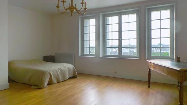 Centre ville Maison atypique avec vue sur la Loire et le Château