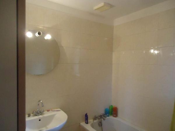 Maison à louer    3 pièces •  Losse