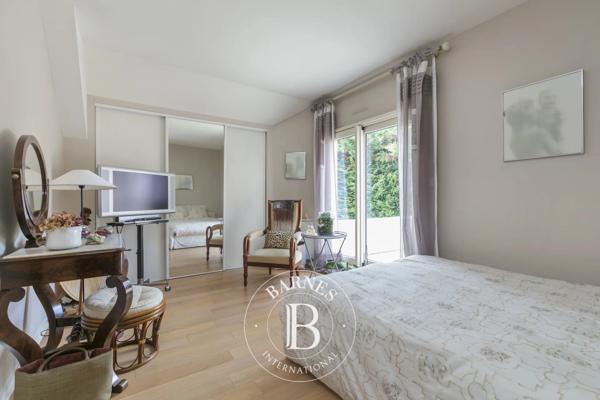Soisy-sur-Seine, Maison 5 Chambres -  254 m² à vendre