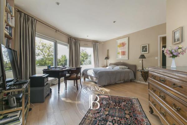 Soisy-sur-Seine, Maison 5 Chambres -  254 m² à vendre
