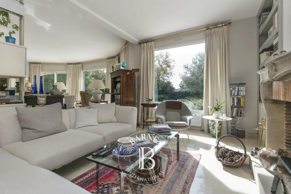 Soisy-sur-Seine, Maison 5 Chambres -  254 m² à vendre