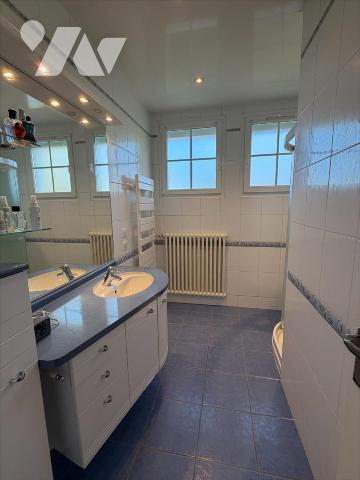 Maison - centre CHATEAULIN Rive Gauche