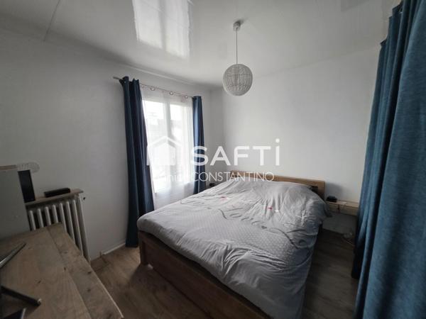 Maison Individuelle sur 394 m² de Terrain