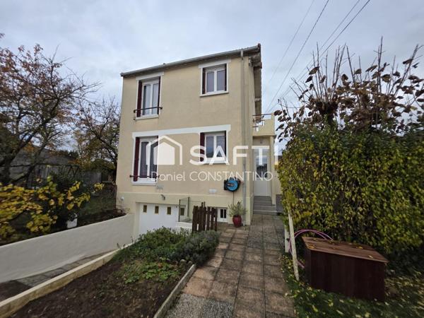 Maison Individuelle sur 394 m² de Terrain