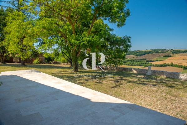 Saint-Clar (32380) Maison de village avec deuxième logement et vue imprenable