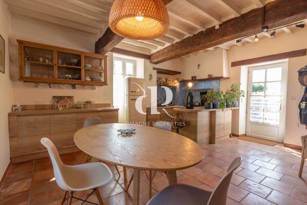 Saint-Clar (32380) Maison de village avec deuxième logement et vue imprenable