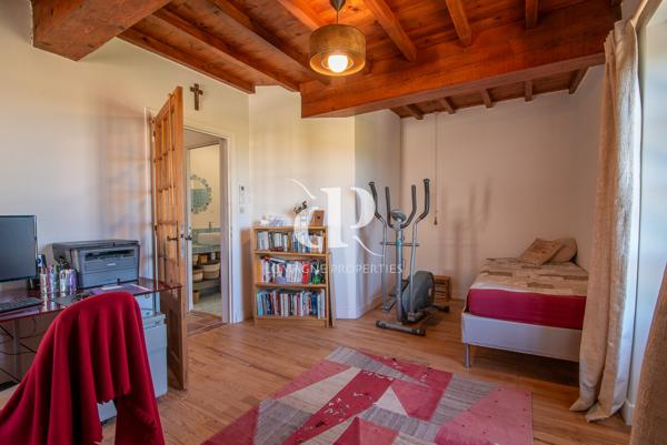 Saint-Clar (32380) Maison de village avec deuxième logement et vue imprenable