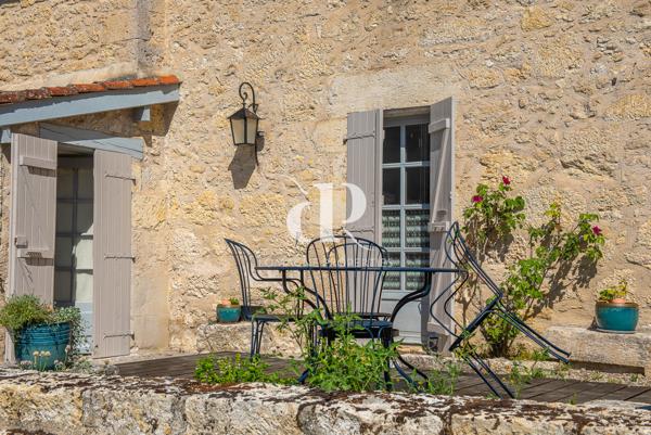 Saint-Clar (32380) Maison de village avec deuxième logement et vue imprenable