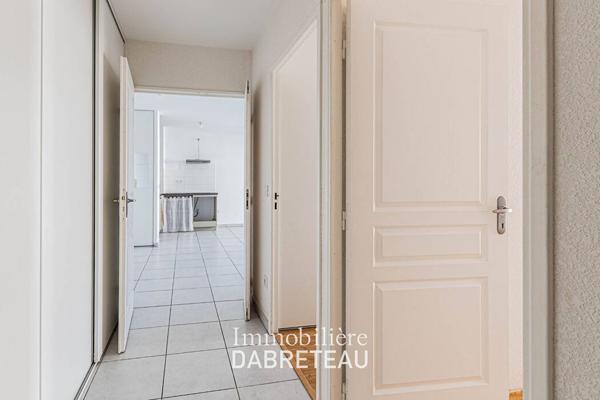 Appartement - 61 m² - 2 chambres