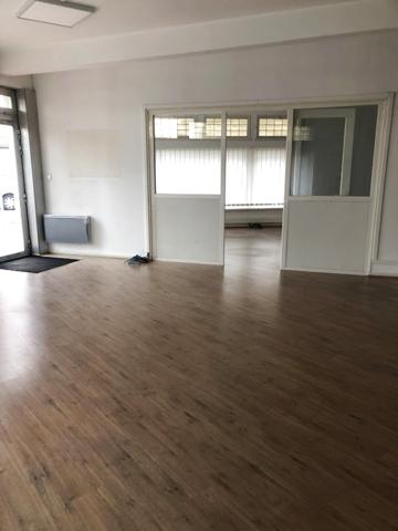 Local commercial 66 m²