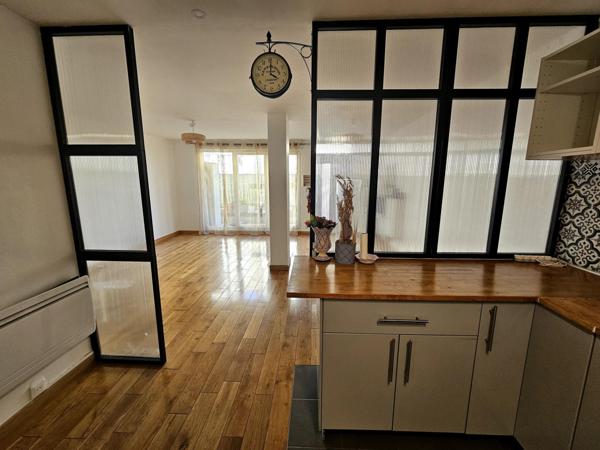 Appartement à AUBERVILLIERS, 93300 - 3 pièces 71m²