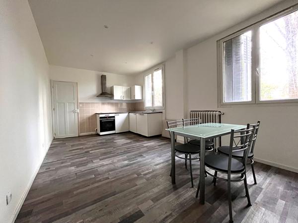 Appartement Ris Orangis 2 pièce(s) 42 m2