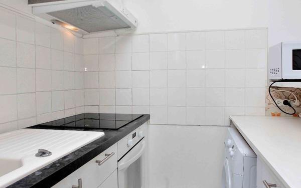 Appartement à louer    1 pièce • 30 m2 Six-Fours-les-Plages