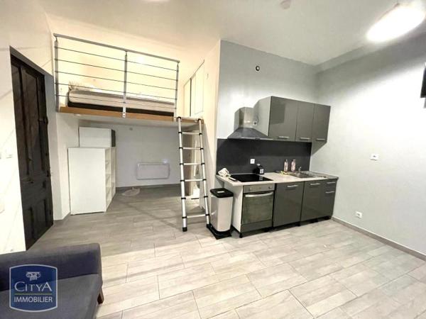 Appartement à louer 1 pièce 21.88m² Saint-Étienne (42000)