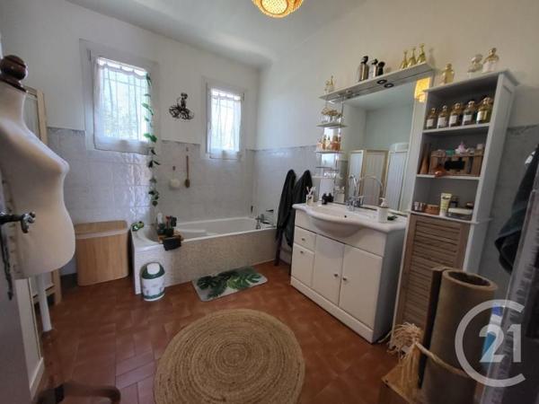 Maison à vendre  8 pièces - 250 m2 MARIGNANE - 13