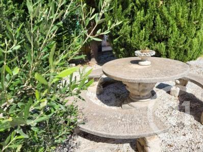 Maison à vendre  8 pièces - 250 m2 MARIGNANE - 13