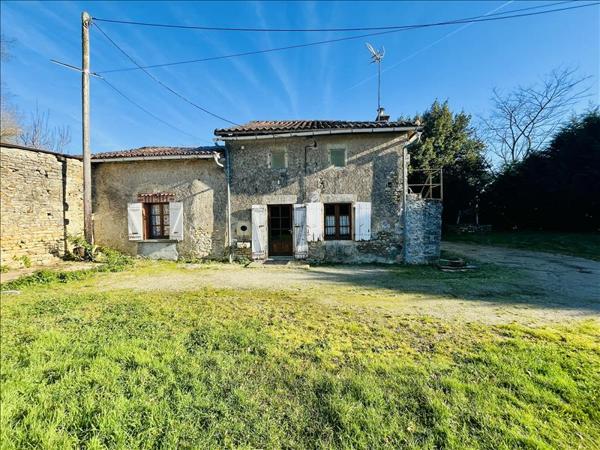 Maison à vendre |  Alloue |  2 pièces | 59 m²