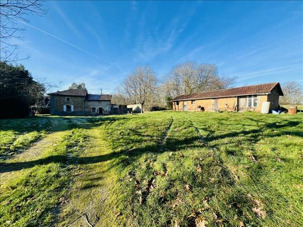 Maison à vendre |  Alloue |  2 pièces | 59 m²