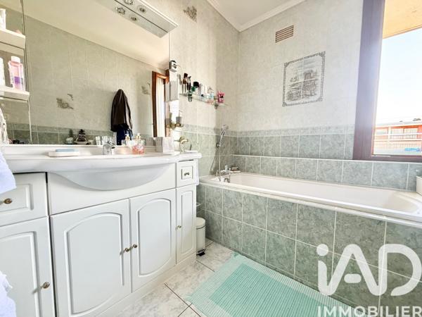 Appartement à vendre 4 pièces 76 m² Chilly-Mazarin