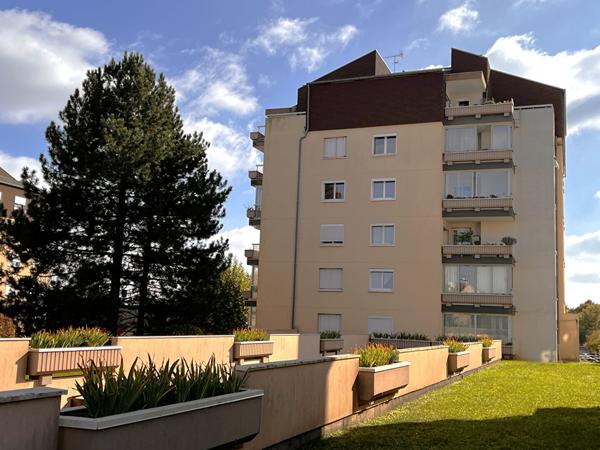 Appartement T4 avec loggia de 78m² ? St Apollinaire (La Fleuriée)