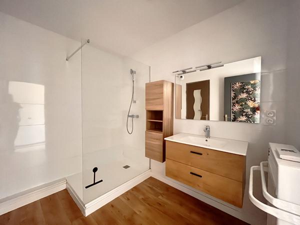 Appartement T4 avec loggia de 78m² ? St Apollinaire (La Fleuriée)