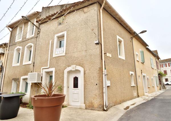 Maison Nevian 4 pièce(s) 99 m2
