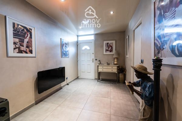 Maison 5 pièce(s) 3 chambre(s) 168 m²
