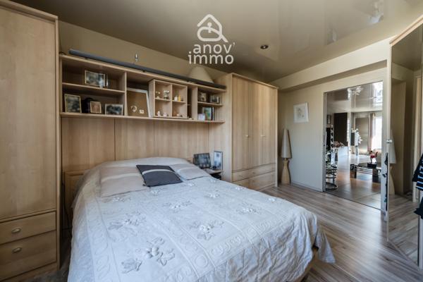 Maison 5 pièce(s) 3 chambre(s) 168 m²