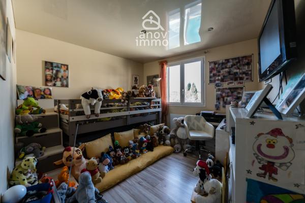 Maison 5 pièce(s) 3 chambre(s) 168 m²
