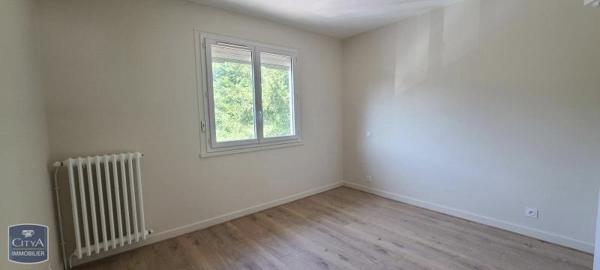 Location appartement Donzenac (19270) 3 pièces 69.18m²