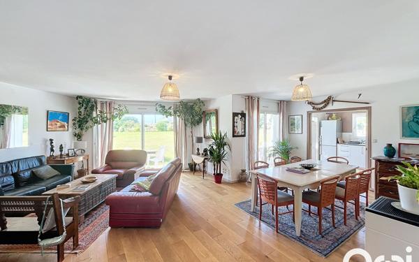 Maison à vendre    8 pièces • 236 m2 Saint-Philibert