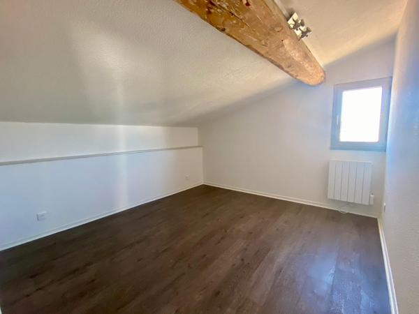 Ensemble de 2 appartements T3 et T2 avec terrasse