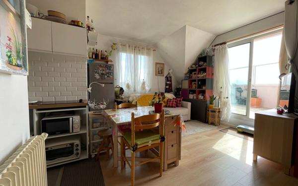 Appartement à vendre    1 pièce • 25,92 m2 Arcueil