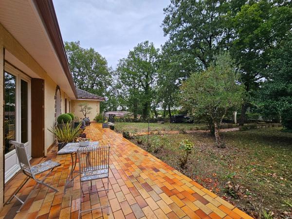 Maison à vendre 16440 Mouthiers Sur Boeme 6 pièce(s) 159 m2