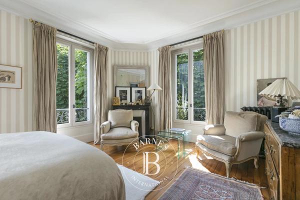 Saint-Maur-des-Fossés, Maison 5 Chambres -  248 m² à vendre