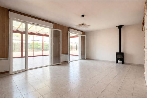 Maison 3 chambres + bureau à LA ROCHE SUR YON - ZONE SUD à vendre