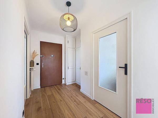 T4 LUMINEUX RENOVE AVEC GOUT