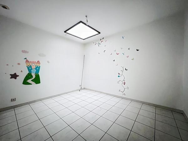 Ensemble immobilier avec dépendances et potentiel d’aménagement !!!